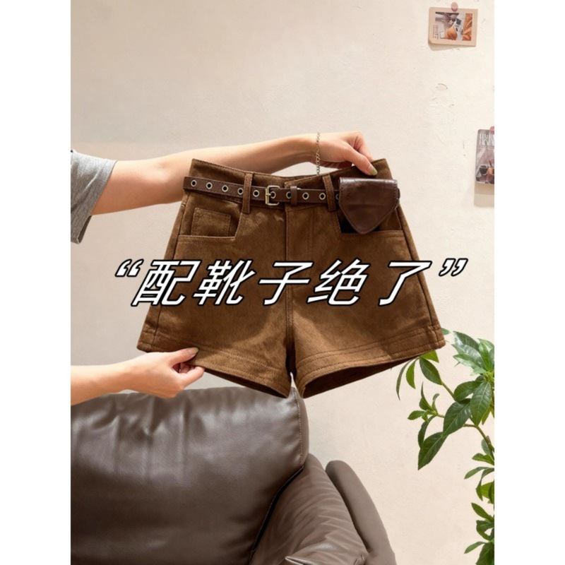 Brown Suede Shorts for Women 2026 Spring and Autumn High-Waisted A-Line Petite Coffee-Colored Leggings Shorts