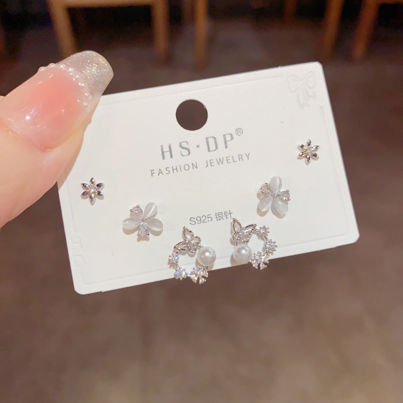 Women's Gender 1 Set Simple Style Flower Copper 14K Gold Plated Ear Studs