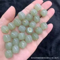 Натуральный нефритовый кулон Hetian нефритовый кулон Hetian Yu Qingshui Road с обратным рисунком бусины 18K золотое инкрустированное нефритовое ожерелье diy аксессуары