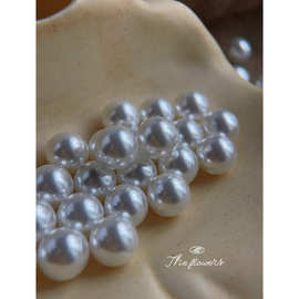 奥白玻璃珍珠施家质感品质高亮正圆形银针通勤高级感文艺耳钉耳饰