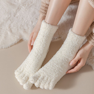 Five-finger socks women's velvet socks winter fleece-lined thickened warm toe socks postpartum home sleep socks floor socks