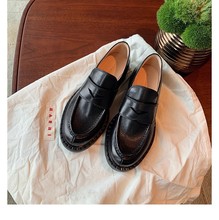 ���ы�ͬ��F؛�͹�Ӣ���LŮ��Ь�M��̥ˮţ�ָ�����СƤЬŮ����