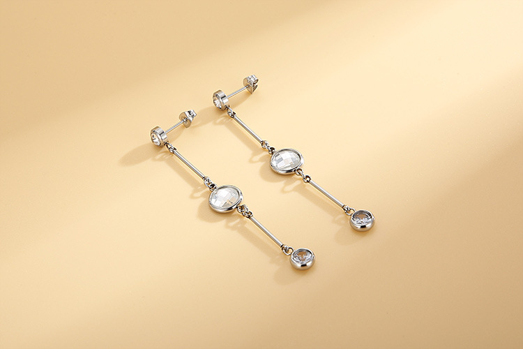 Einfacher Stil Geometrisch Überzug Titan Stahl 18 Karat Vergoldet Ohrringe display picture 2