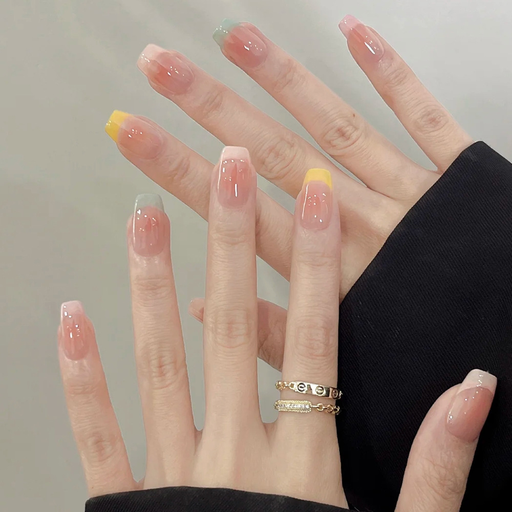 Manicura francesa color macaron, estilo dulce y fresco, puntas de uñas postizas, juego de 24 pegatinas de uñas terminadas.