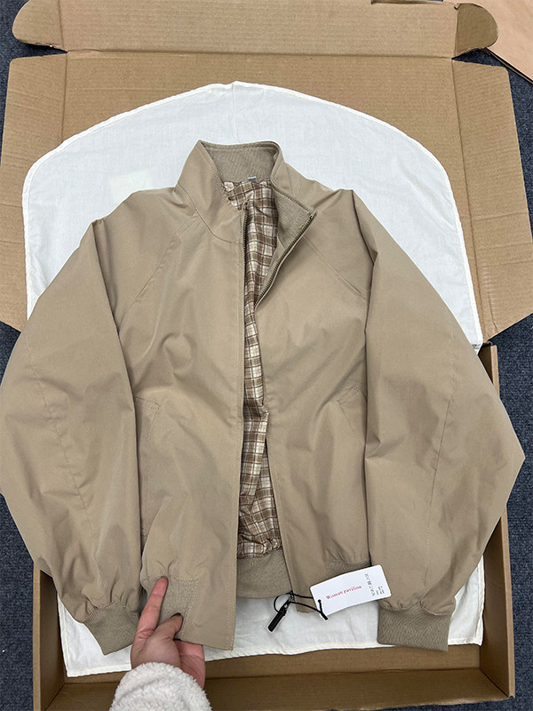American-Style Harrington Zip-Up Jacket for Men, Spring Season, Stylish and Cool, Regular Shoulder Baseball Jacket, Outdoor Windbreaker