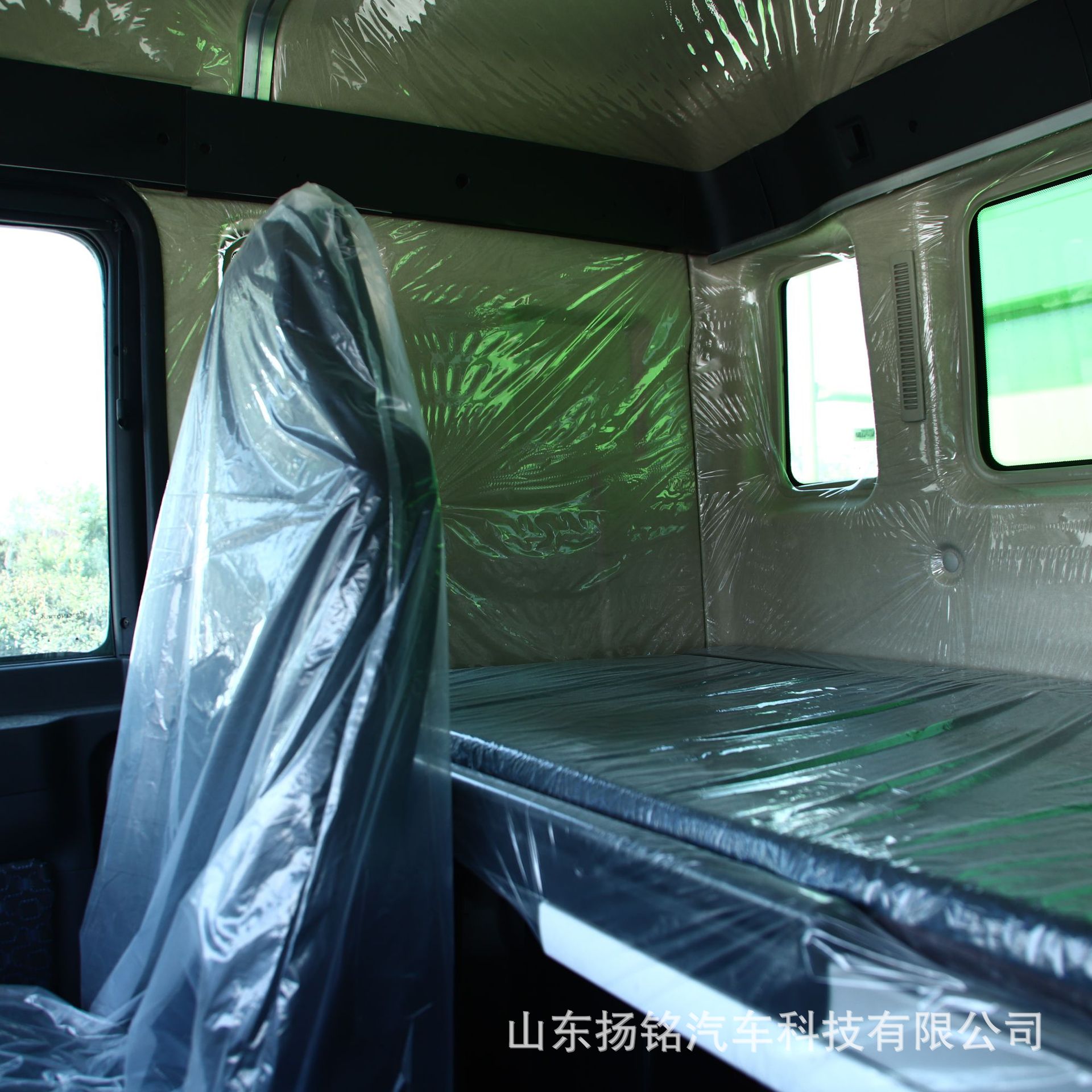 Sinotruk Dump Truck Howo Dump Truck Front Four Rear Eight Engineering Dump Truck Construction Site Earth Transport Truck Manufacturer