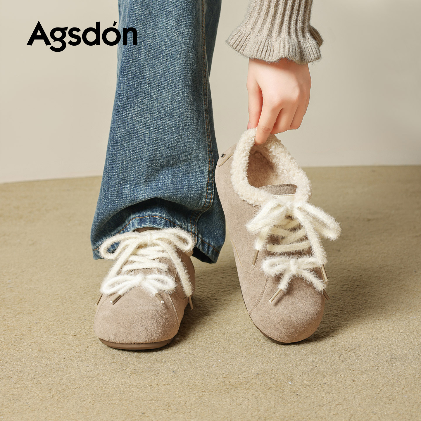 Zapatos de entrenamiento de terciopelo de Deng Liang 2025 nuevo otoño invierno con suela gruesa gigante hermosa zapatos deportivos de algodón casuales zapatos de skate