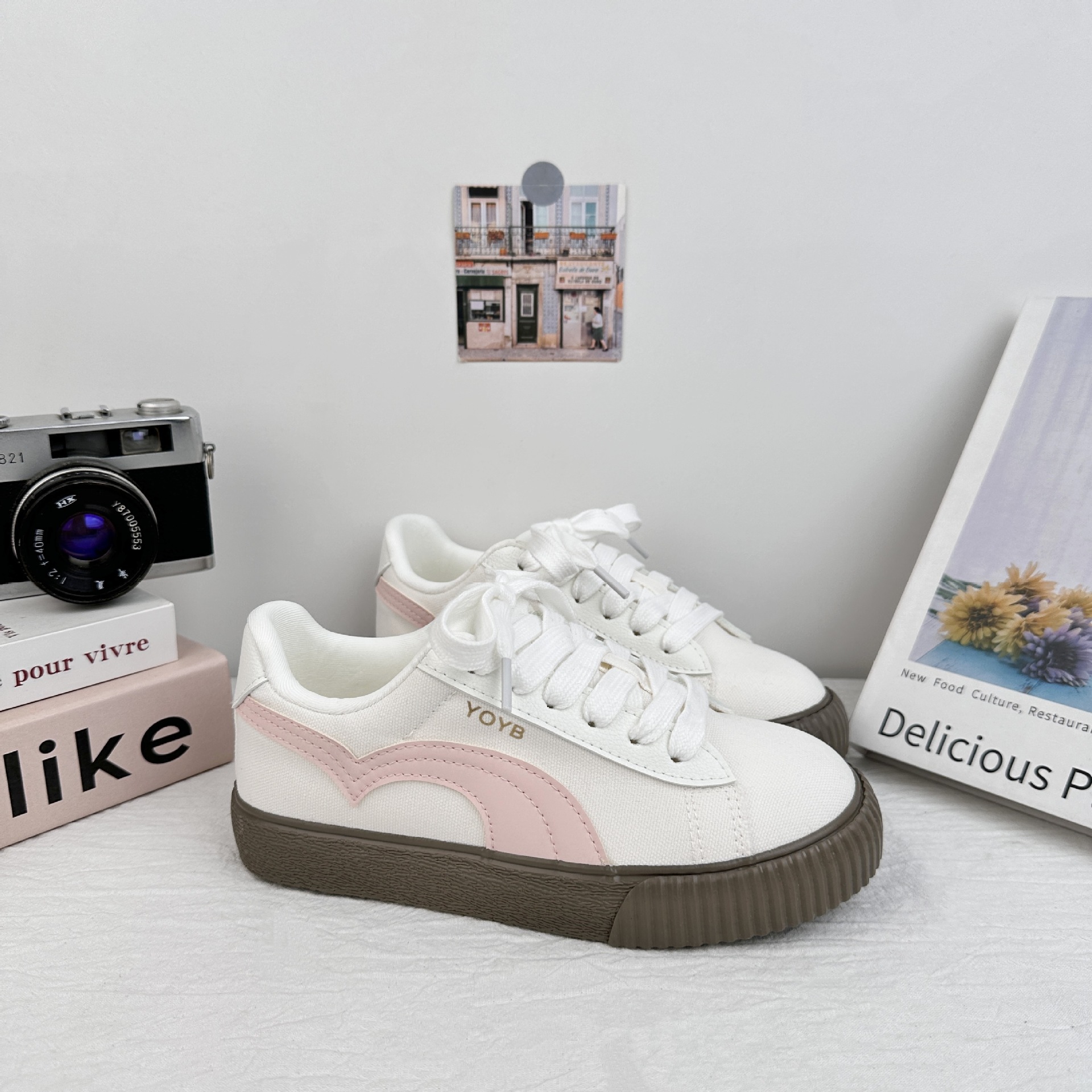 Zapatos de muffins para mujeres de verano de 2025 nuevos zapatos de skate casuales de moda chic