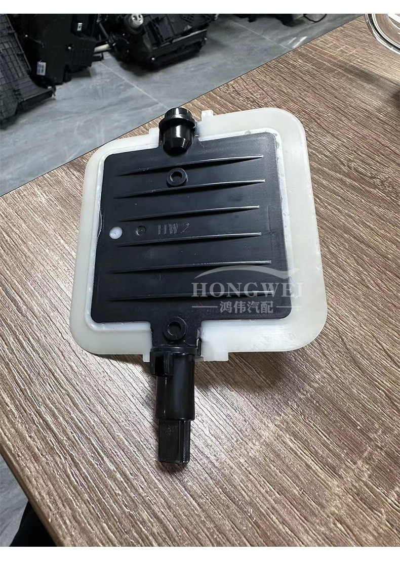 Suitable for mini F54 F55 F56 main and co-pilot air conditioning evaporator cooling and heating conversion flap swing blade