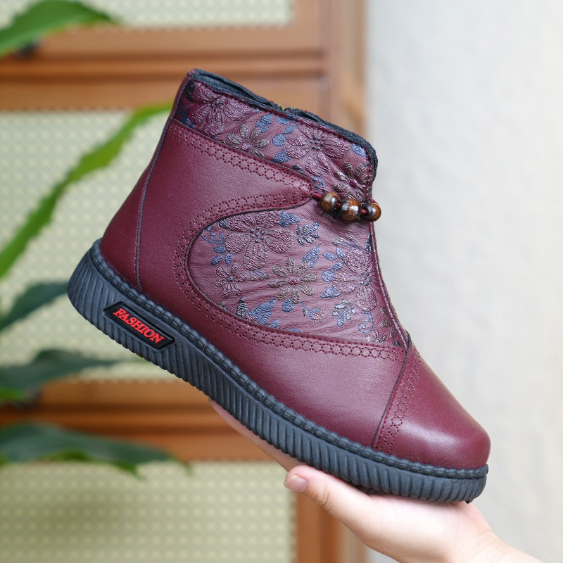 Comercio exterior madre botas cortas calentadas y terciopelo plano zapatos de cuero antideslizantes mujeres botas de invierno terciopelo zapatos de algodón de ancianos