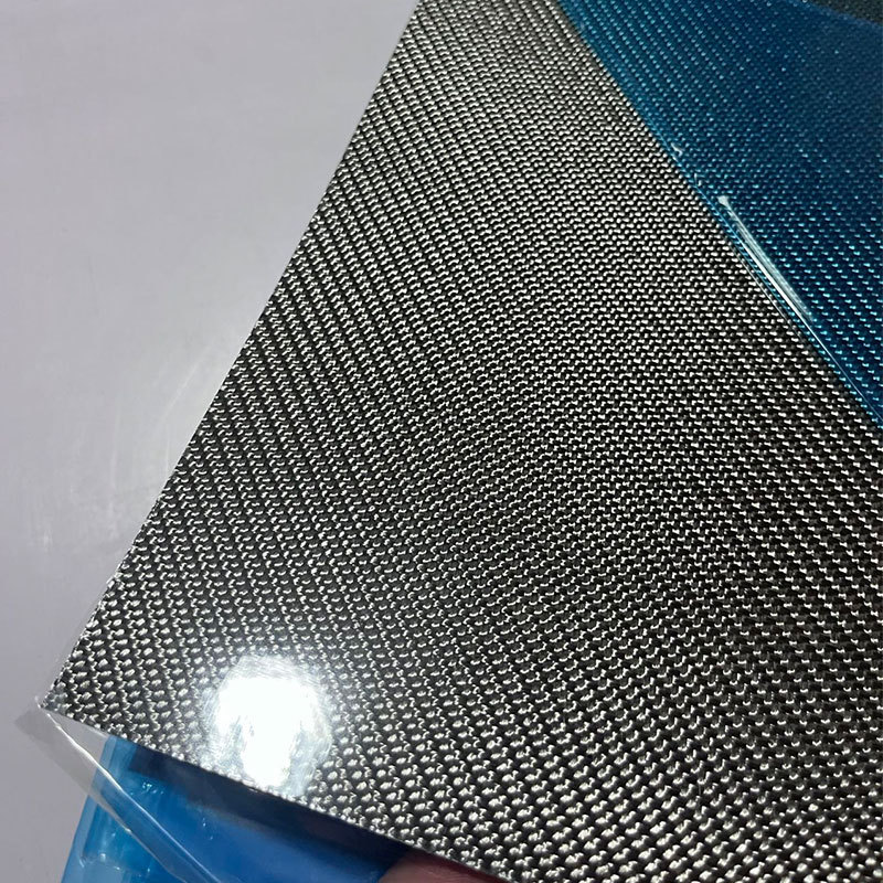 3k斜纹银灰色碳纤维片玻璃纤维片板全碳纤维板材碳纤维制品批发