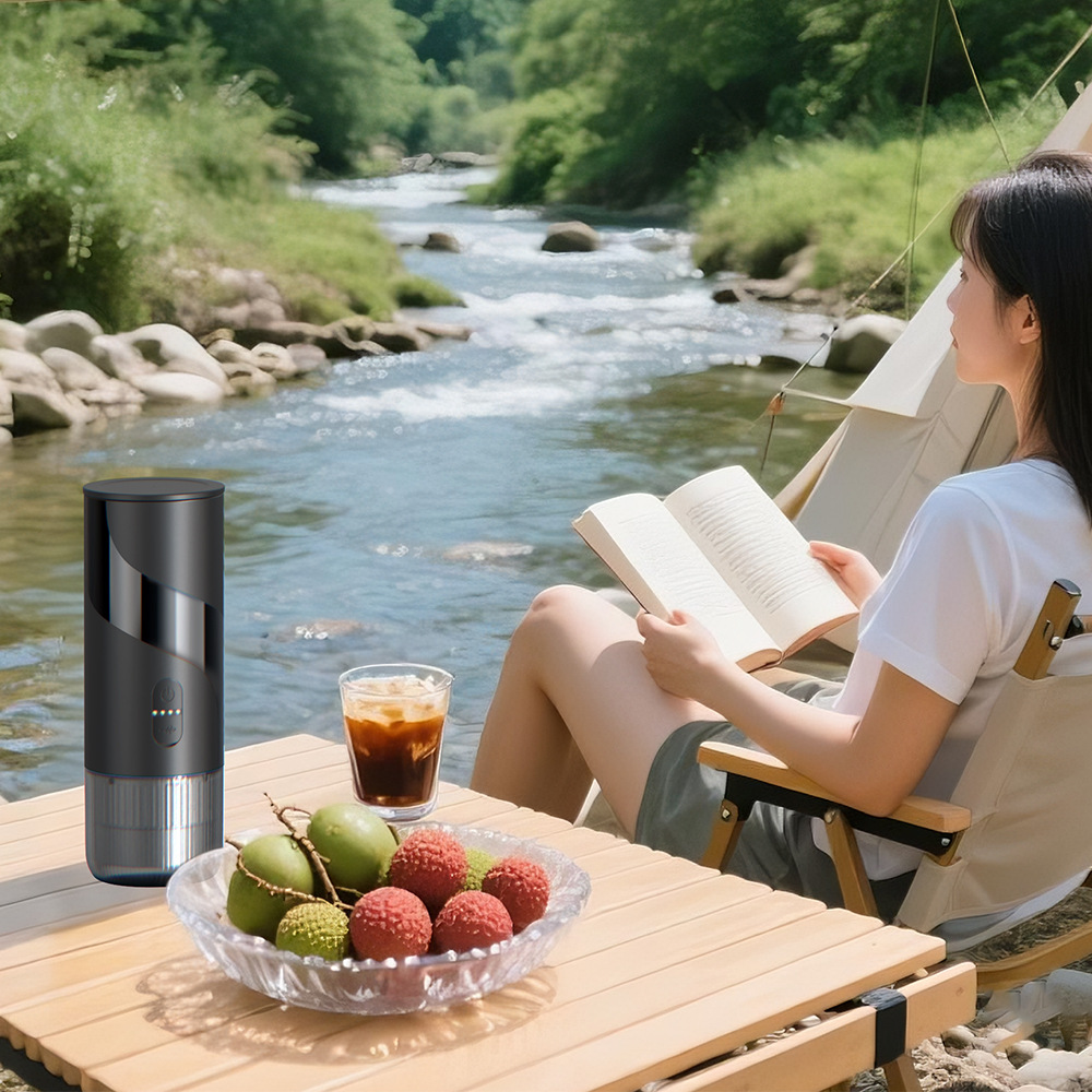 Yicui Portable Coffee Machine Outdoor Italian Electric Small Espresso Extraction Machine Home Two-In-One
