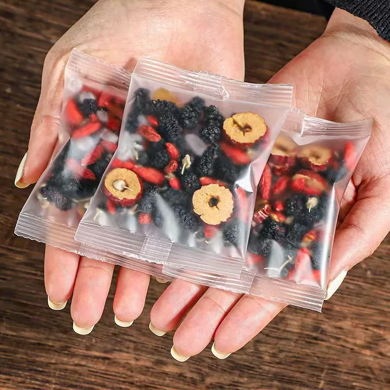 Шелковица черный лайчи чай красный лайчи красный мармелад сушеные 10 г сочетание чай цветок и фрукты чай оптом мужчины и женщины ложиться поздно пить