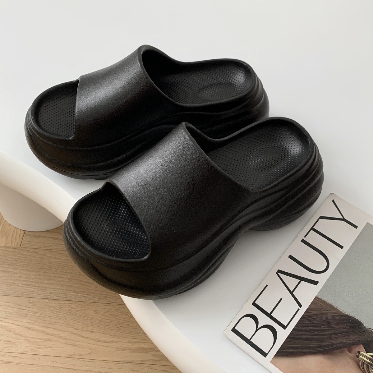 Women's Summer Slippers EVA Non-Slip Thick Soled Height Increasing Fashionable Versatile Home Wear High-End_vogvips.com