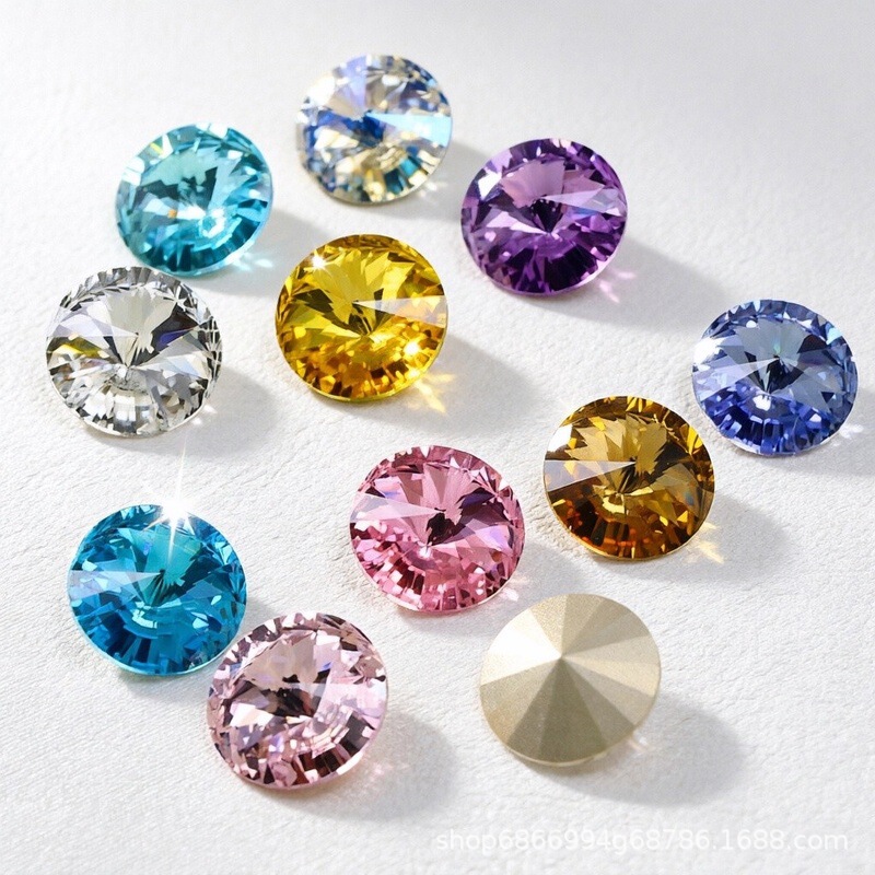 Xiaohongshu's Popular Huazi Cut Satellite-Shaped Round Nail Art Rhinestones with Pointed Bottoms, High-Quality K9 Crystal Rhinestones for Clothing Accessories Xiaohongshu's Popular Huazi Cut Satellite-Shaped Round Nail Art Rhinestones with Pointed Bottoms, High-Quality K9 Crystal Rhinestones for Clothing Accessories