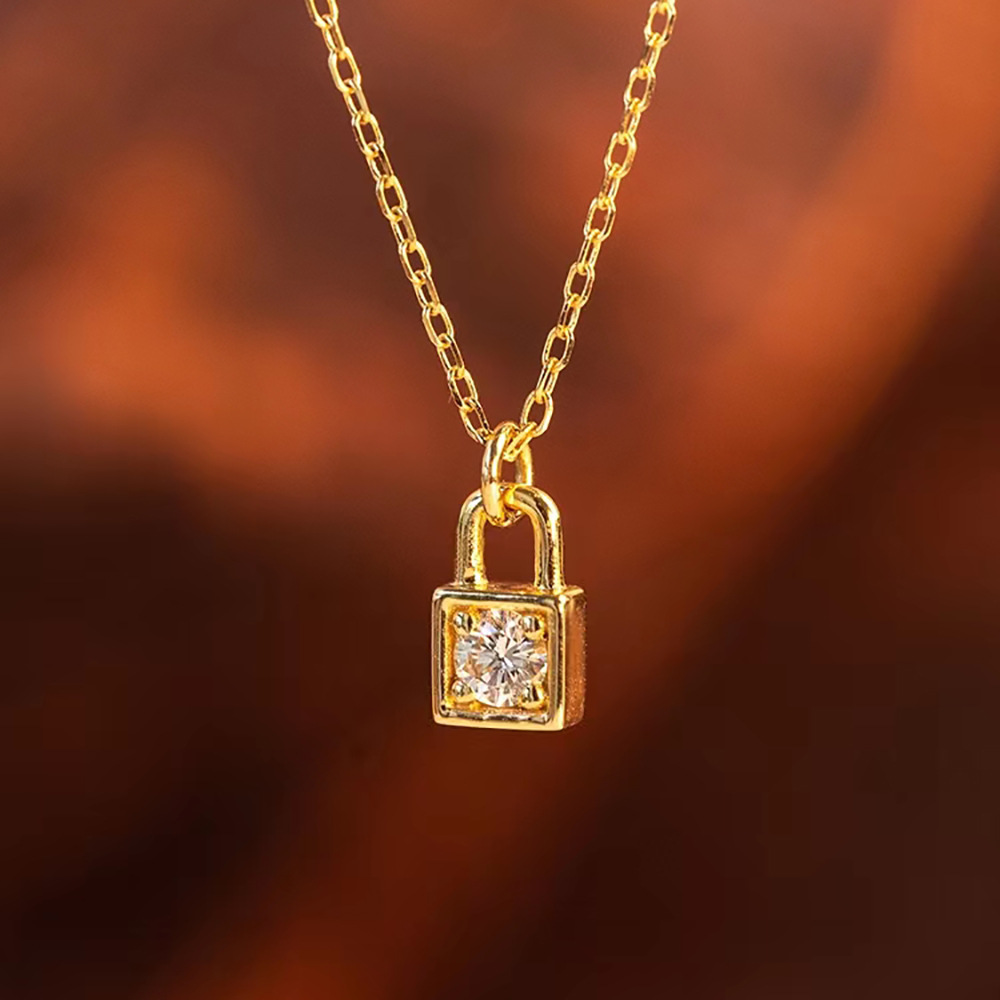 Simple Style Lock Sterling Silver Inlay Zircon Pendant Necklace display picture 2