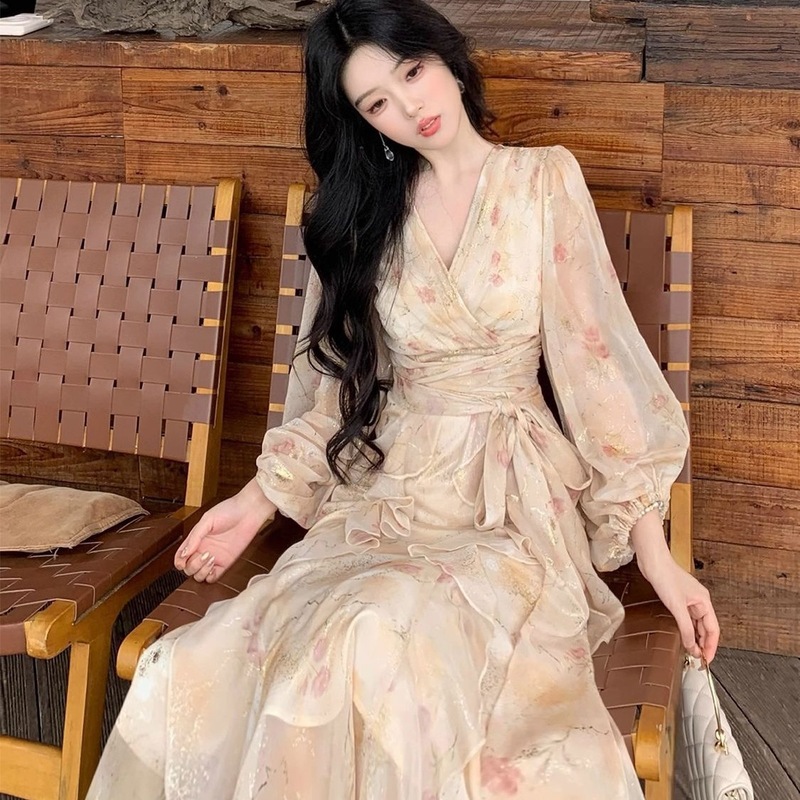 蜜光织锦 法式V领度假风碎花绑带收腰显瘦连衣裙气质设计感裙子|undefined