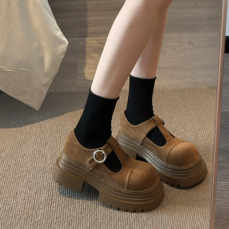Европейские обемненные (рожковый) Birkenstock для женщин 2025 весна новый стиль маленькое повышение обувь на танкетке Mary Jane Нежные маленькие кожаные туфли