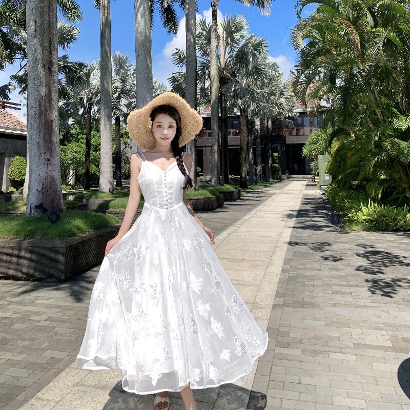 Jacquard Moonlight Brandy White Suspender Dress, New Summer Style, Light Luxury Niche Design, Waist-Cinching Long Dress, Creamy White Jacquard Moonlight Brandy White Suspender Dress, New Summer Style, Light Luxury Niche Design, Waist-Cinching Long Dress, Creamy White
