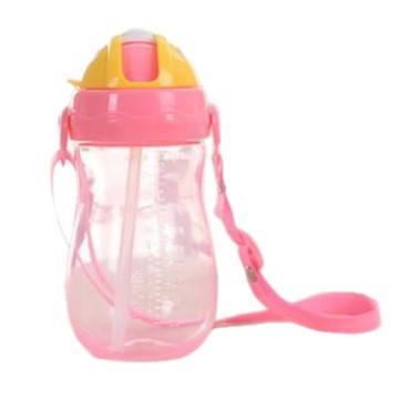 Liquidación de procesamiento giratorio oso botella de agua portátil para niños con paja boca suave taza de paja 350ML Flip taza de agua