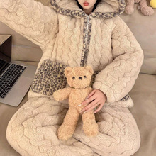 ���ӊA��˯��Ů�͹ſɐ۶����ɺ���q�Ӻ��m�q���⴩�Ҿӷ����b