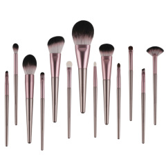 Set of 13 Small Pudding Makeup Brushes, Magnolia Lilac Makeup Kit for Beginners, Full Set of Handheld Beauty Cosmetics