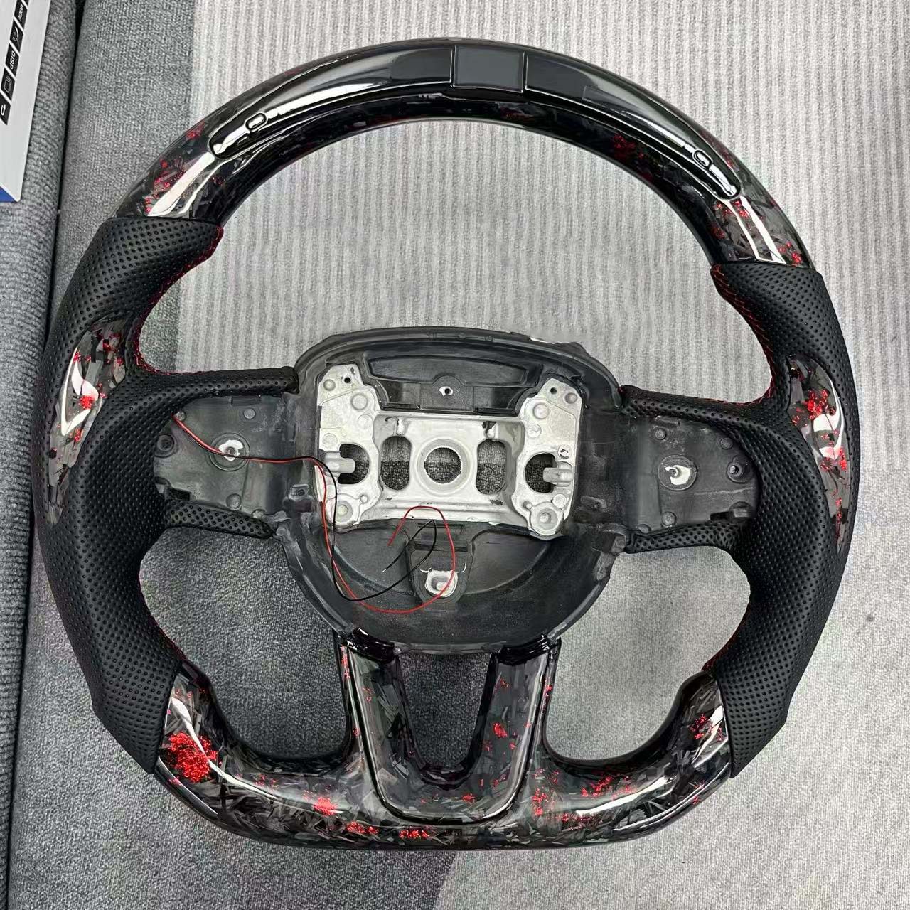 Customized Carbon Fiber Steering Wheel Suitable for Dodge Challenger Srt Dodge Hellcat Charger Modified with Led Lights