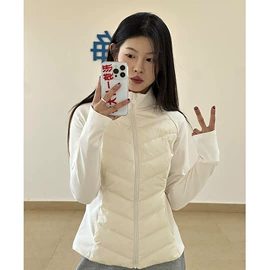 其他短外套;女式T恤;羽绒服