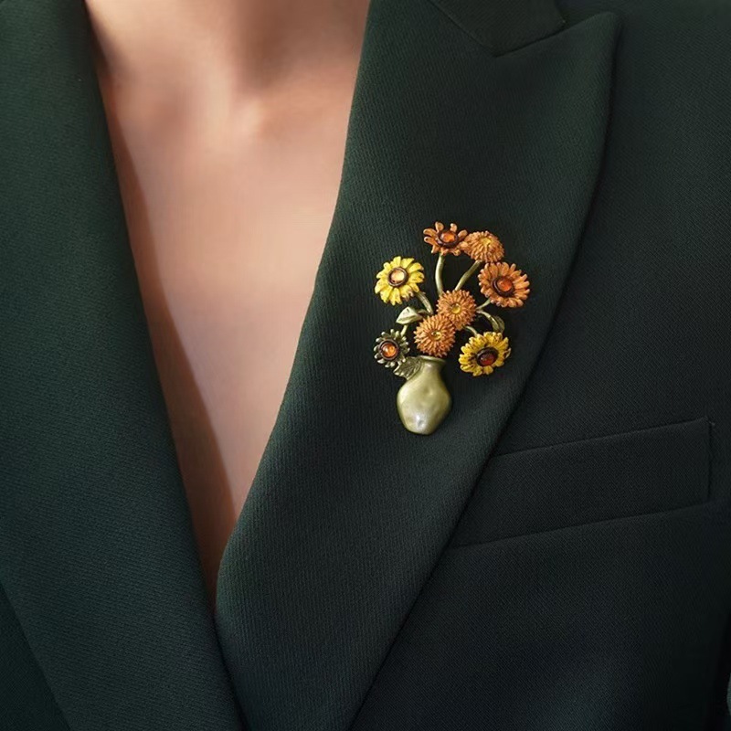 Van Gogh Sunflower Forest Brooch for Women, High-End Pin, Flower Accessory, Light Luxury High-End Flower Lapel Pin for Women