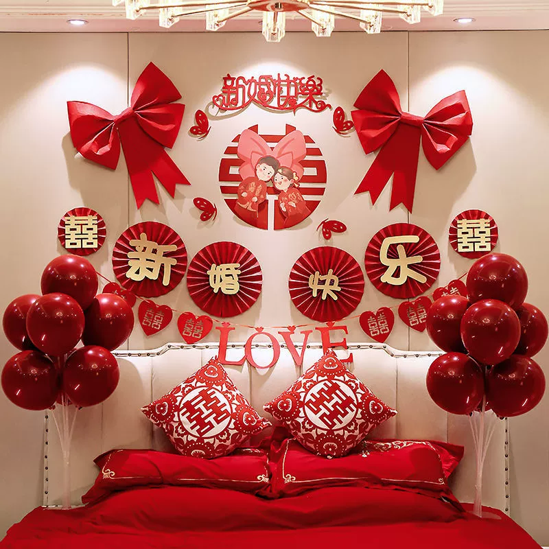 Выход из комнаты для размещения главной спальни свадебной комнаты