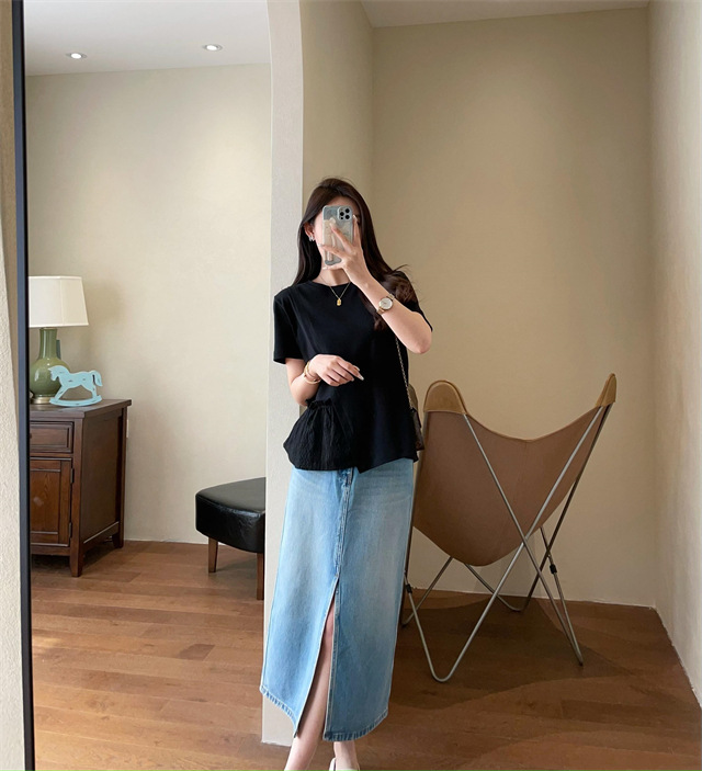 Design sense: Unconventional irregular hollowed-out embroidery patchwork hem, loose short-sleeved T-shirt for women, Spring/Summer 2025 G032206 pic 16