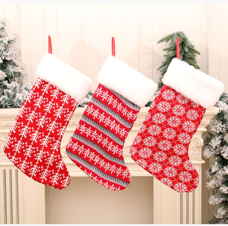 Wholesale New Large Socks Red And White Striped Christmas Socks Nihaojewelry display picture 9