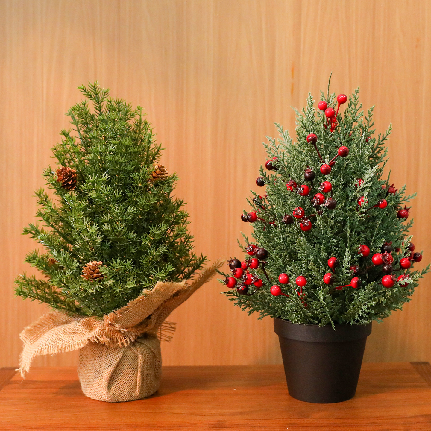 Shengyuan nuevo árbol de bayas torre de escritorio decoración de árbol de Navidad pequeño árbol de Navidad decoración de ventanas en stock