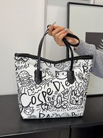 Graffiti Canvas Bag Women's 2025 New Casual Shoulder Bag Versatile Large Capacity Student Class Commuting Tote Bag