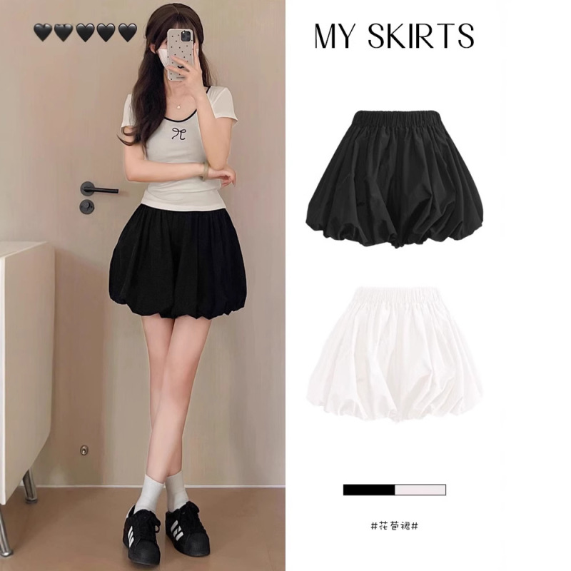 Black High-Waisted A-Line Pleated Skirt Shorts for Women, Summer 2025 New Style, Slimming Floral Cake Skirt Shorts