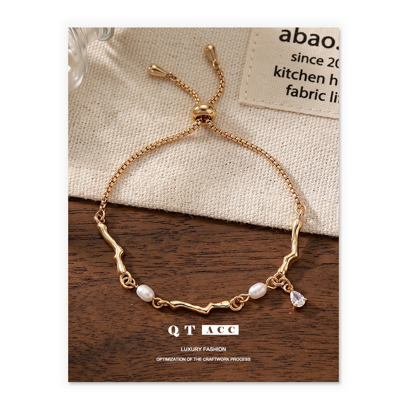 Natural Freshwater Real Pearl Bracelet for Women, Light Luxury Niche Design, High-End European and American Cross-Border Beaded Zircon Jewelry Natural Freshwater Real Pearl Bracelet for Women, Light Luxury Niche Design, High-End European and American Cross-Border Beaded Zircon Jewelry