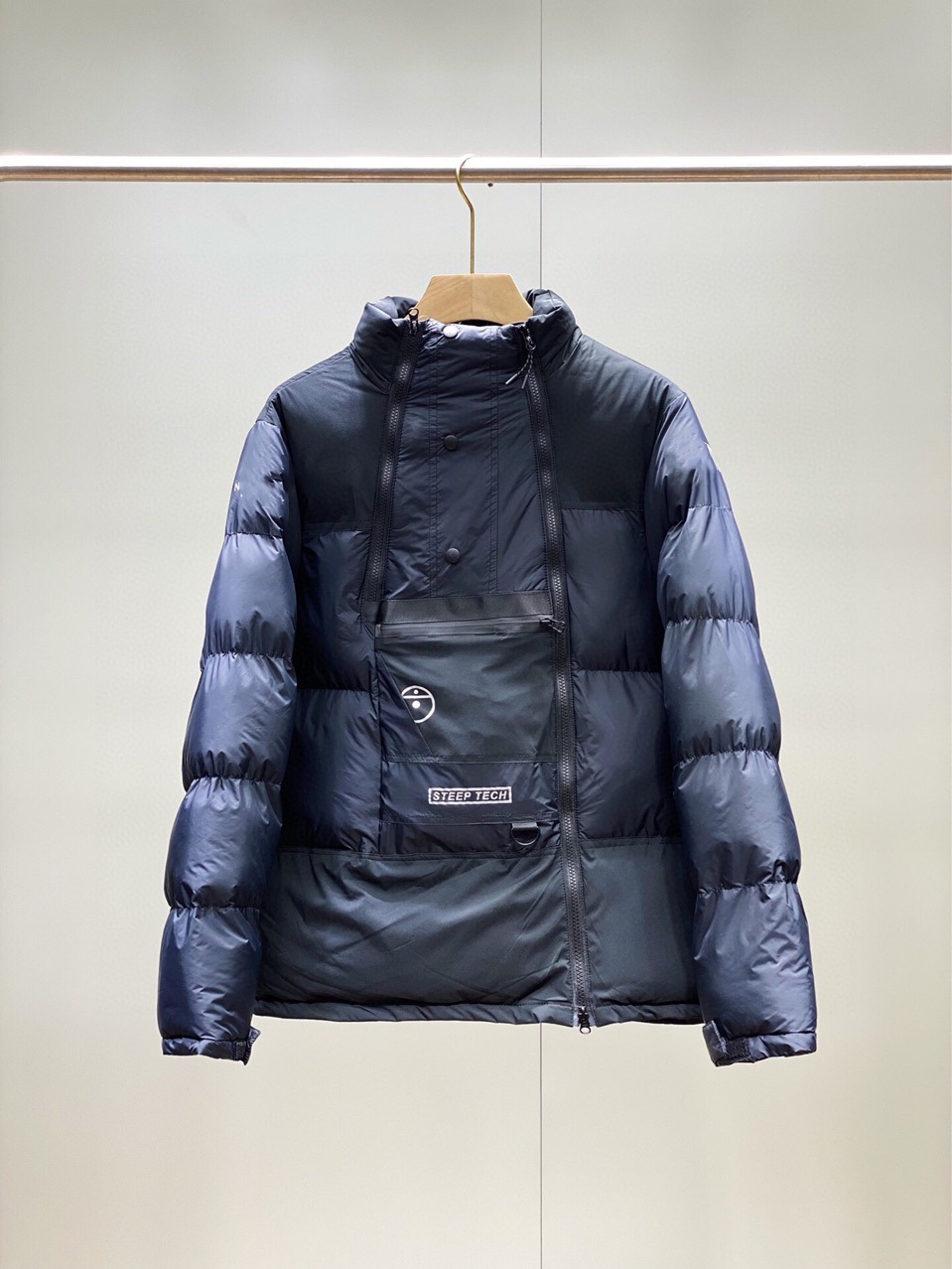 Herrenbekleidung Winter trendige Paar Baumwolljacke verdickte Brotkleidung Freizeitgeist warmer Mantel Baumwolljacke Männer_voghion.com