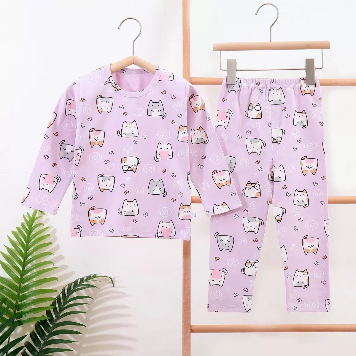 2CB568B013C950A22842930A2D3375