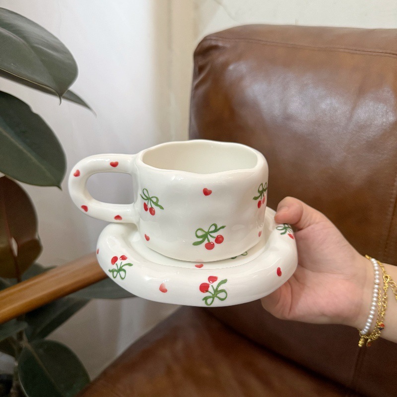 Ins estilo coreano mano irregular cerámica tazas de café y platos pintados a mano gordo tazas y platos ventas transfronterizas