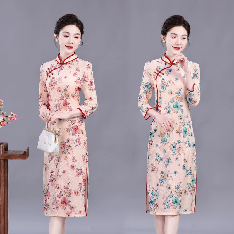 Элегантное ретро-платье в китайском стиле, стильное облегающее платье-чонсам для женщин, летнее новое платье для мам среднего возраста, уменьшающее возраст и стройнящее.