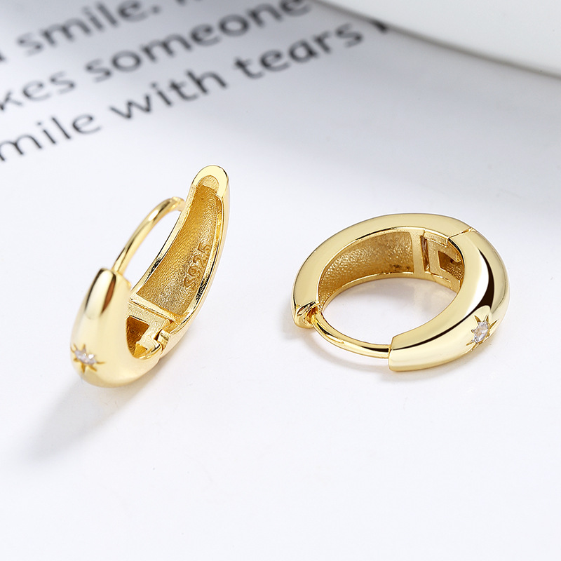 Women's Gender Polished Finish 1 Pair 925 Sterling Silver Zircon 925 Sterling Silver Earrings Geometric Hoop Earrings