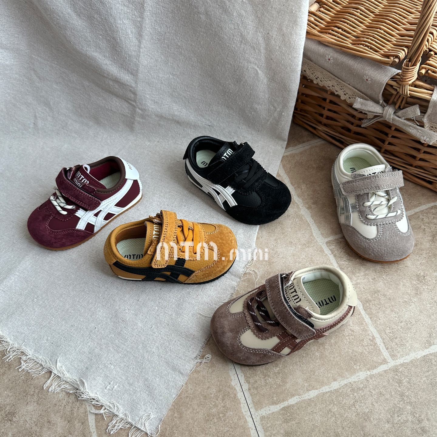 2025 New Autumn Kidsren's Forrest Gump Shoes for Boys and Girls, Korean Style Sports Shoes for Small and Medium-Sized Kidsren, Moral Training Sneakers, Baby Toddler Shoes