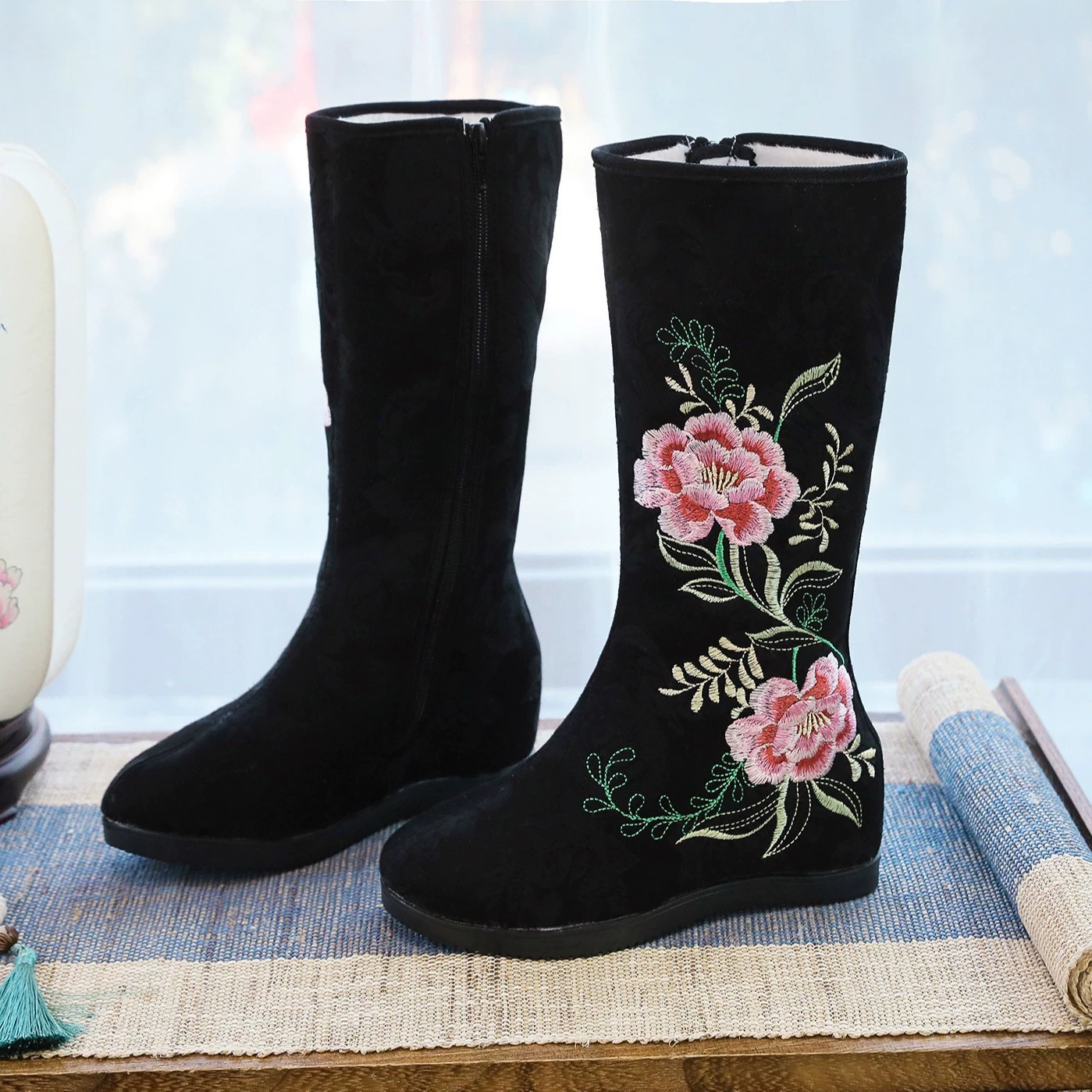 Полупальто Hanfu с вышивкой, Boots, обувь до икры, хлопковая подкладка, размеры 34–41
