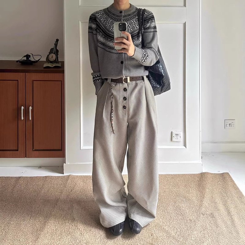 Houndstooth Pleated Button-Front A-Line Wide-Leg Dress Pants for Men, Old Money Style, Cleanfit, Versatile Casual Pants for Commuting Houndstooth Pleated Button-Front A-Line Wide-Leg Dress Pants for Men, Old Money Style, Cleanfit, Versatile Casual Pants for Commuting