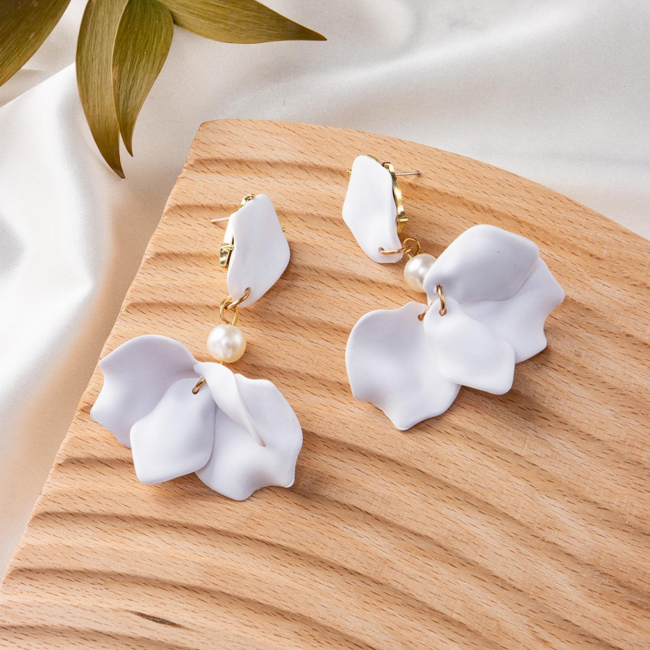 25g Weight Earrings, Ear Studs Classification Wedding, Travel Occasion Alloy Material Rose, Petal Pattern Women'S Gender Plating Design Fashion Style Fashion Rose Petal Alloy Women'S Earrings Ear Studs 28