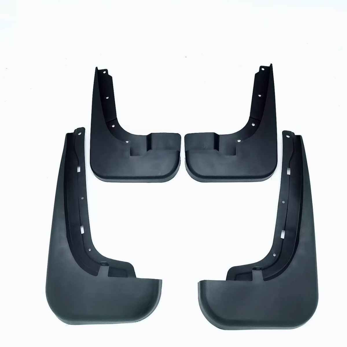 Adecuado para Mercedes-Benz Vito Vito 2024 Guardabarros transfronterizos de comercio exterior Neumáticos de coche Guardabarros suaves Modificación de cuero