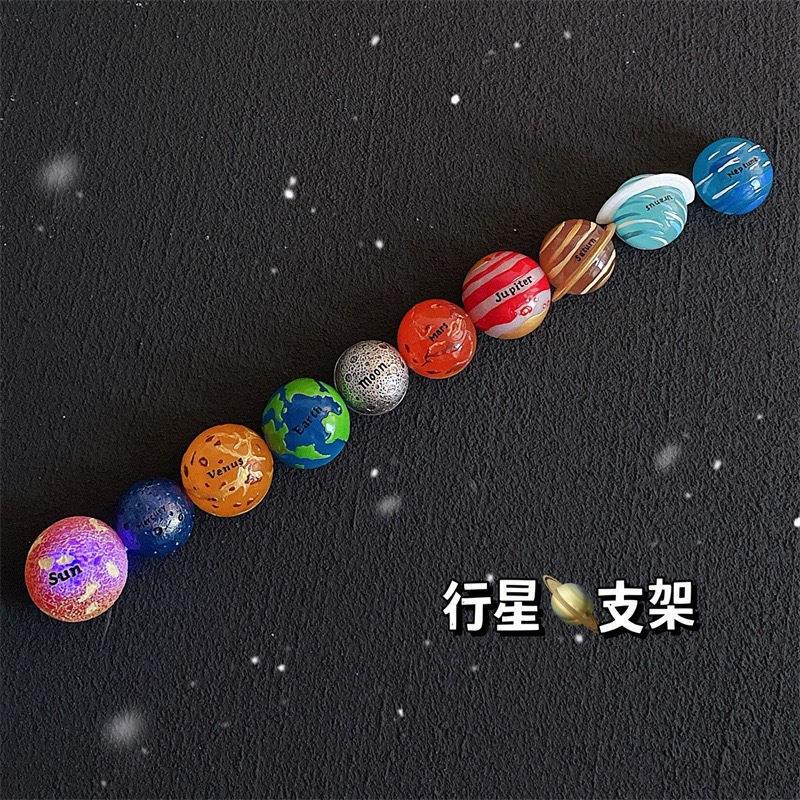 ins Stereoscopic Planet Lazy Personality Fun Men and Women Creative Sun Universe Planet Series Transparent Mobile Phone Holder ins Stereoscopic Planet Lazy Personality Fun Men and Women Creative Sun Universe Planet Series Transparent Mobile Phone Holder