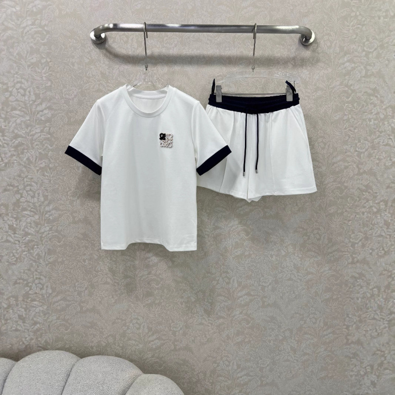 25 New Summer Fashion Sports Round-Neck Three-Dimensional Toothbrush Embroidered Logo Short-Sleeved T-Shirt + Shorts Casual Suit for Women