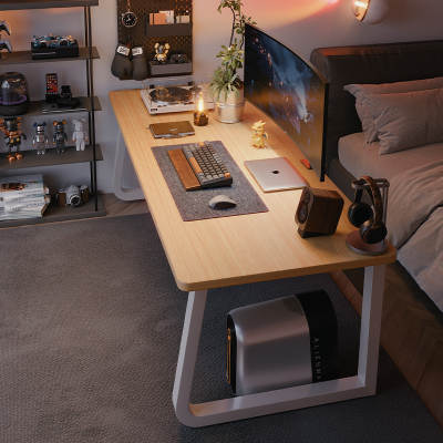 Secretária de computador moderna simples para quarto