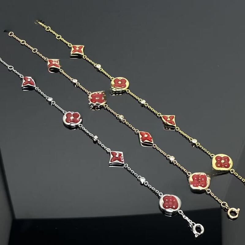 High Version Lujia Round Square Mini Four-Leaf Clover Five-Flower Four-Flower White Shell Bracelet Women's Bracelet Wholesale